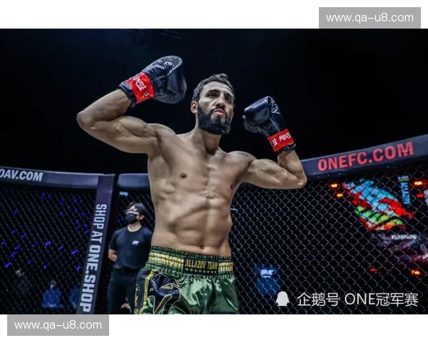 强强对话，烽烟再起：埃弗顿vs曼联直播，巅峰对决不容错过！